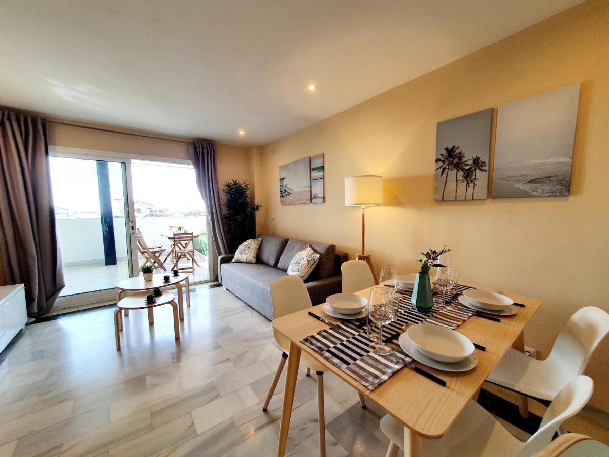 Cozy Apartment On The Beach Sitio de Calahonda Esterno foto