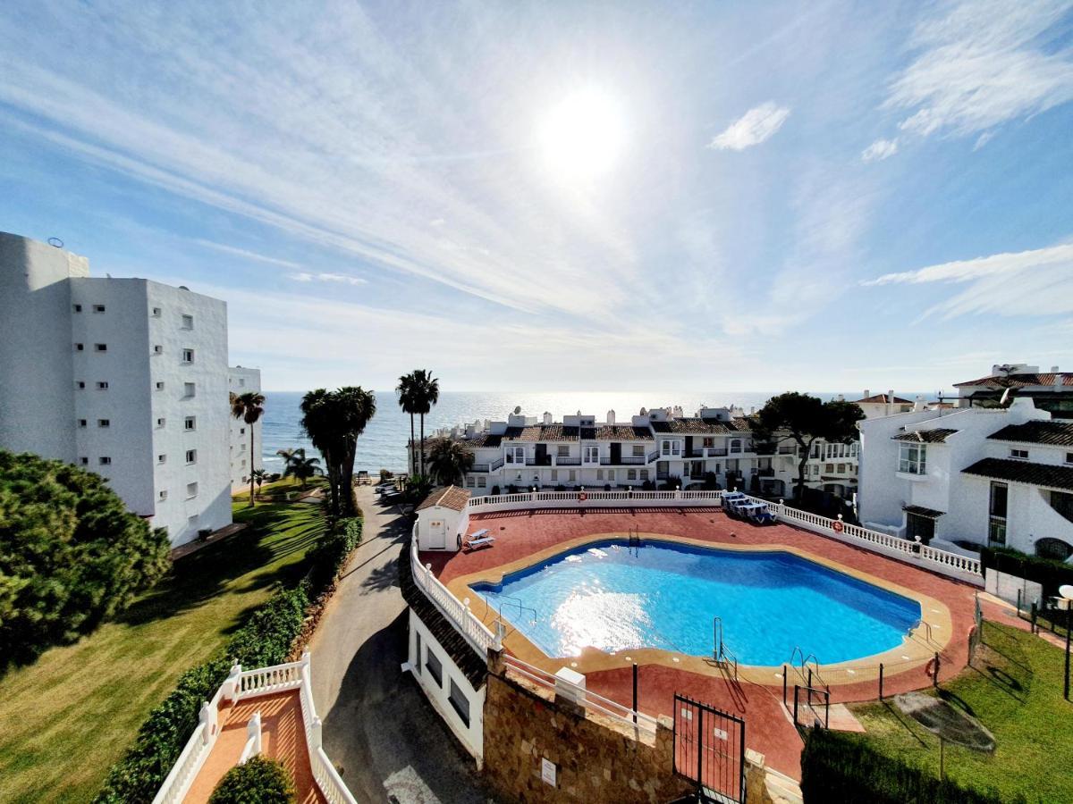 Cozy Apartment On The Beach Sitio de Calahonda Esterno foto
