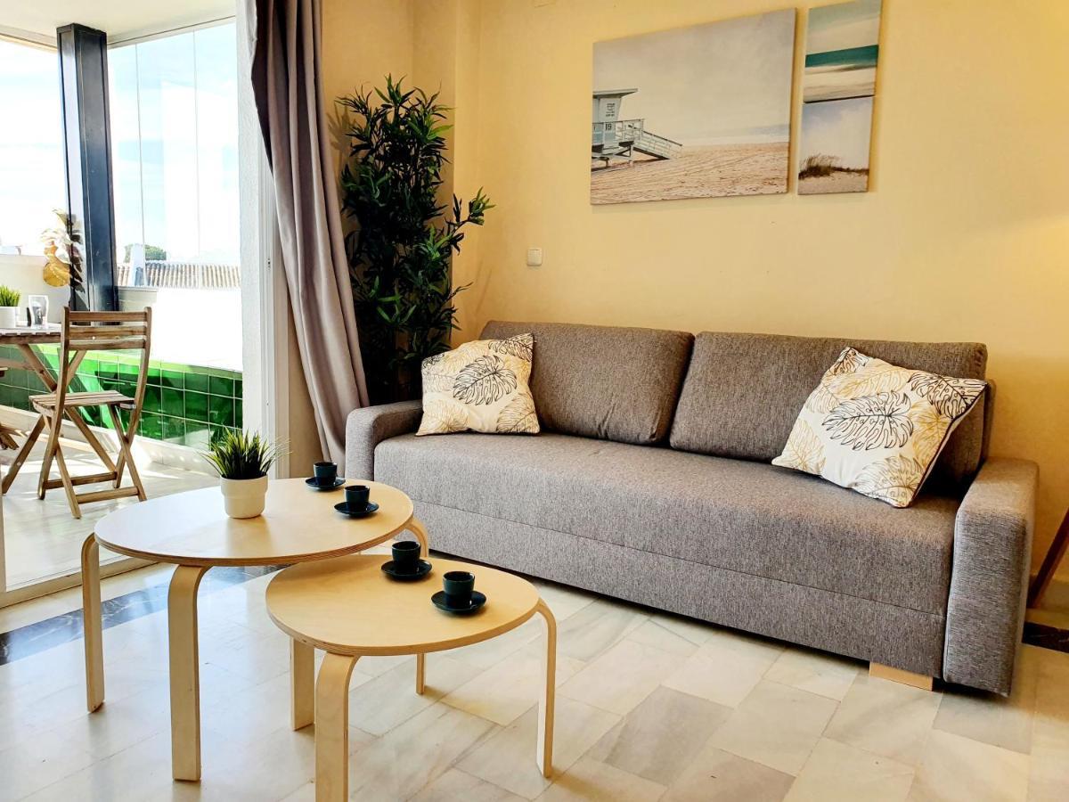 Cozy Apartment On The Beach Sitio de Calahonda Esterno foto