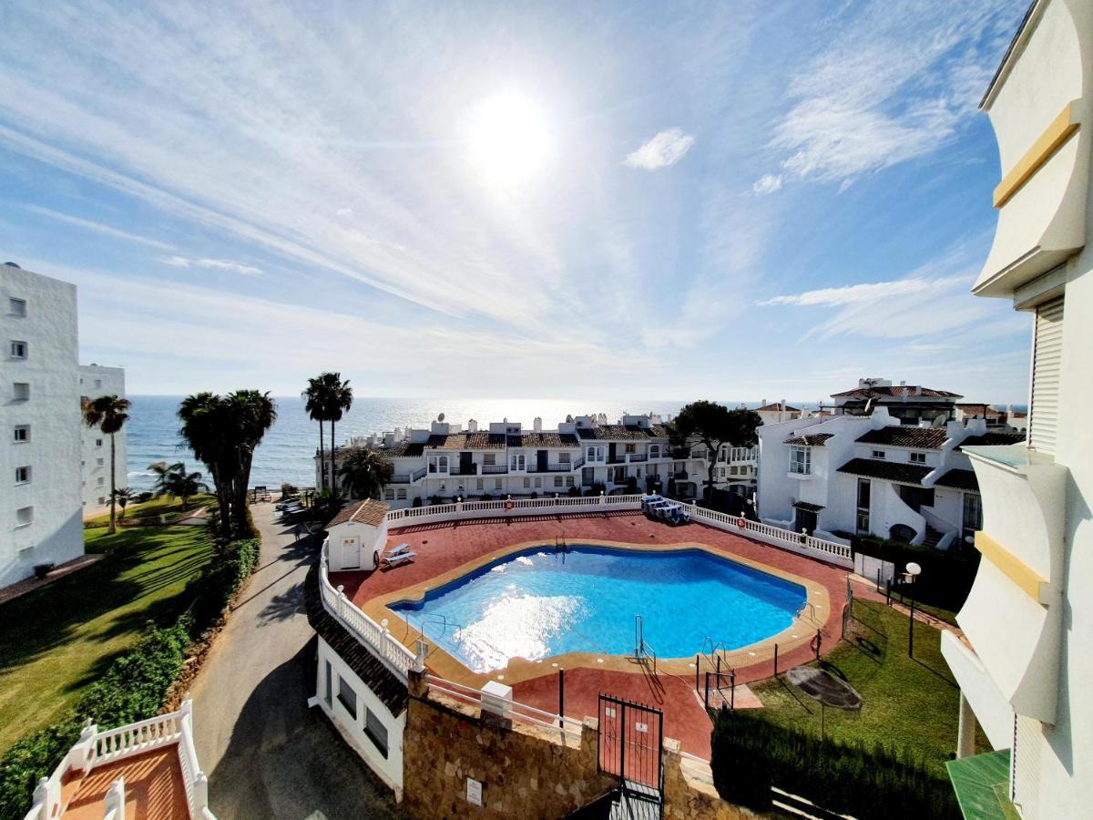 Cozy Apartment On The Beach Sitio de Calahonda Esterno foto