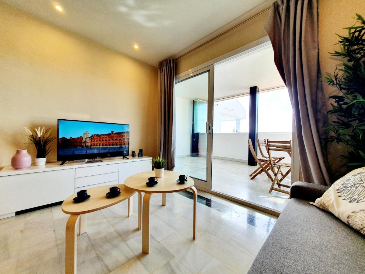 Cozy Apartment On The Beach Sitio de Calahonda Esterno foto